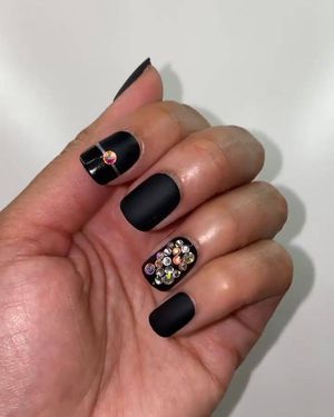 Image post by @impressbeauty on Facebook