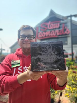 Image post by @stewleonards on Instagram