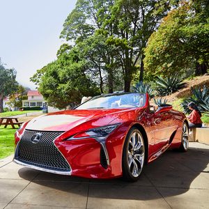 Image post by @Lexus on Twitter
