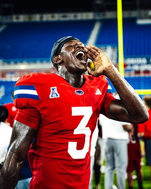 Image post by @faufootball on Instagram