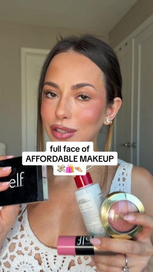 Video post by @anyaweitz on TikTok