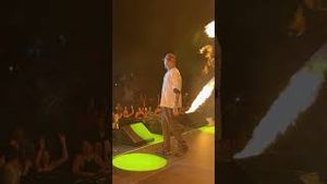Video post by @farruko on YouTube