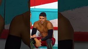 Video post by @telemundo on YouTube