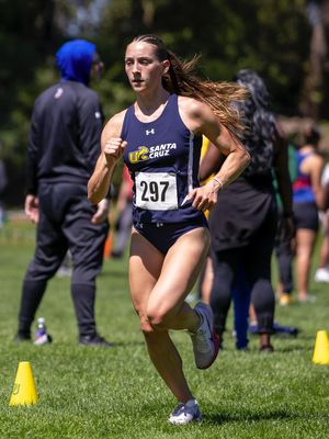 Image post by @ucsc_slugtrack on Instagram