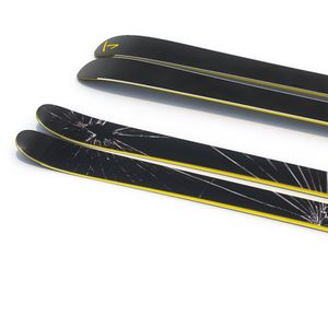 Image post by @j_skis on Instagram
