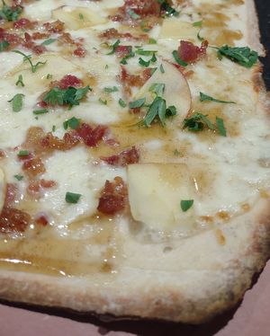 Image post by @julesthincrust on Instagram