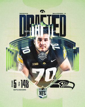 Image post by @hawkeyefootball on Instagram