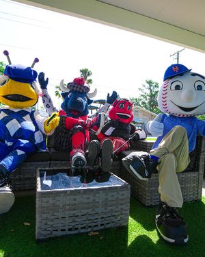 Image post by @thunderbugtbl on Instagram
