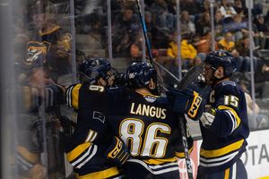 Image post by @augiemhockey on Instagram