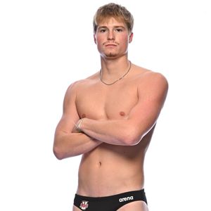 Image post by @umassswimdive on Instagram