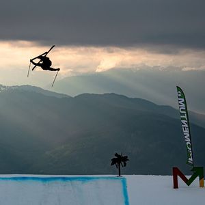 Image post by @whistlerblackcomb on Instagram
