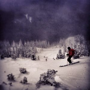 Image post by @whistlerblackcomb on Instagram