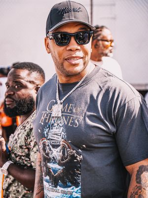 Image post by @official_flo on Instagram
