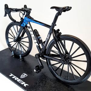 Image post by @minibicis on Instagram
