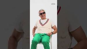 Video post by @buzzfeedceleb on YouTube