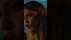 Video post by @telemundo on YouTube