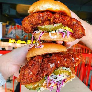 Image post by @daveshotchicken on Instagram