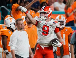 Image post by @OrangeBowl on Twitter