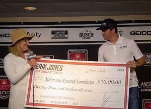 Image post by @erik_jones on Instagram