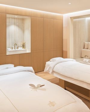 Image post by @guerlain on Instagram