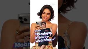 Video post by @buzzfeedceleb on YouTube