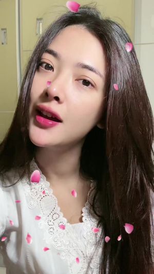 Video post by @darasarasvati on TikTok