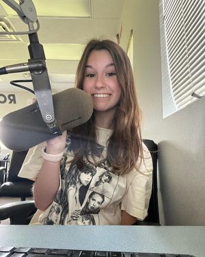 Image post by @onairwitheva on Instagram