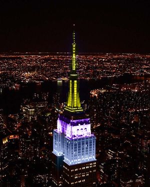 Image post by @empirestatebldg on Instagram