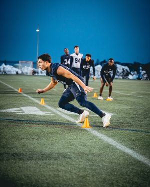 Image post by @navyfb on Instagram