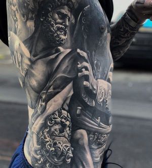 Image post by @skindesigntattoos on Instagram