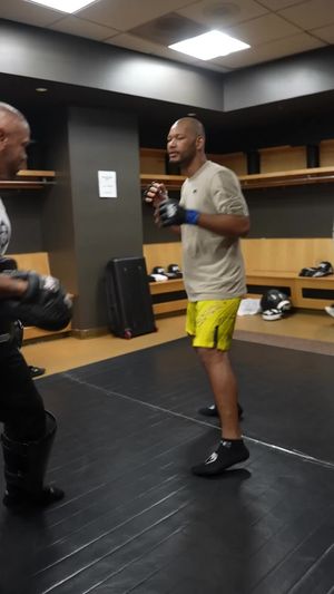 Video post by @ufcbrasil on TikTok