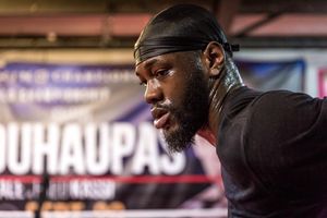 Image post by @bronzebomber on Instagram
