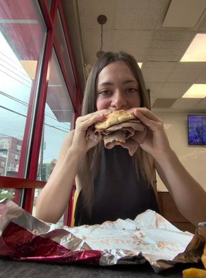 Video post by @elizabetheatsnyc on TikTok