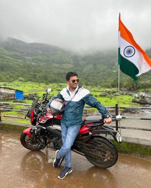 Image post by @imharshaddhage on Instagram