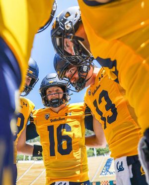 Image post by @cal_football on Instagram