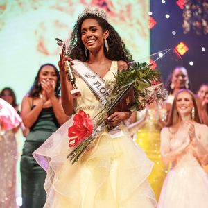Image post by @missflteenusa on Instagram