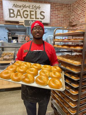 Image post by @stewleonards on Instagram