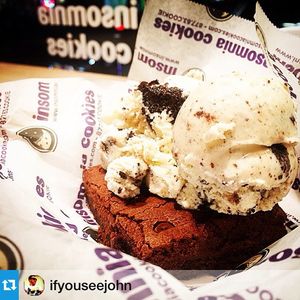 Image post by @insomniacookies on Instagram