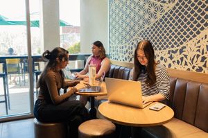 Image post by @uwestga on Instagram