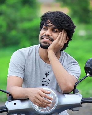 Image post by @shreyans_mani on Instagram