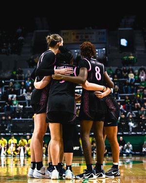 Image post by @pennstatewbb on Instagram