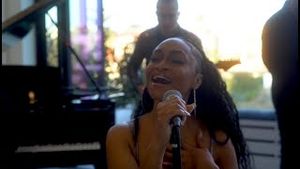 Video post by @iamkingsis on YouTube