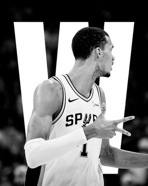 Image post by @spurs on Twitter