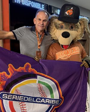 Image post by @clubnaranjeros on Instagram