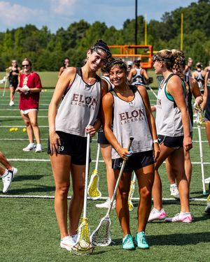 Image post by @elonwlax on Instagram