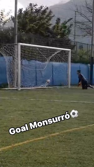 Video post by @raffaelemonsurro_official on Instagram