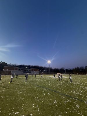 Image post by @juniatawlax on Instagram