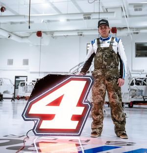 Image post by @noahgragson on Instagram