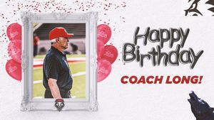Image post by @UNMLoboFB on Twitter