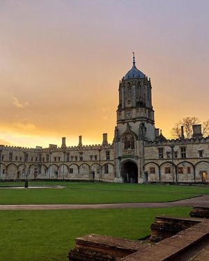 Image post by @oxford_uni on Instagram